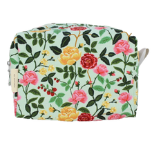 Load image into Gallery viewer, Cotton Print Dopp Kit
