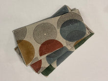 Load image into Gallery viewer, Dhurrie Weight Block Print Table Linens

